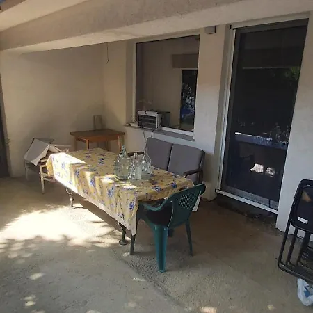 Apartment Darvinova Vozdivac